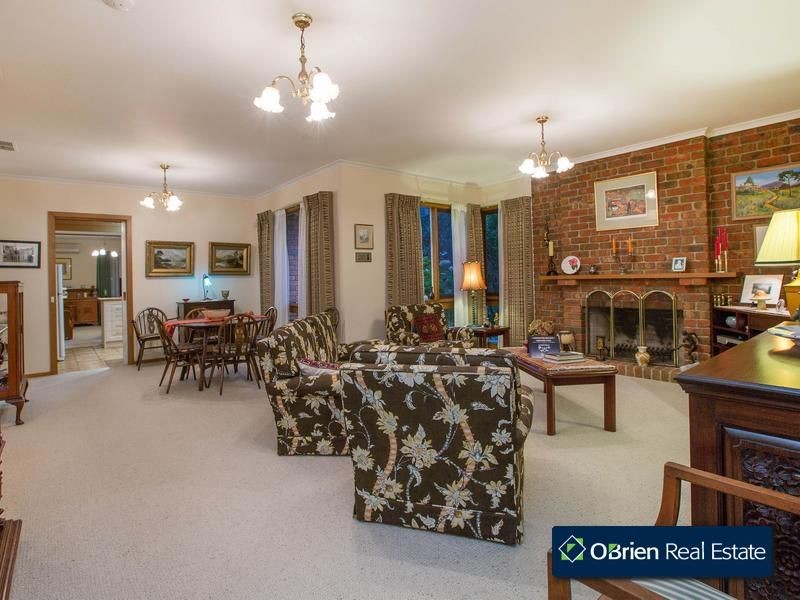 2 Highrise Court, Narre Warren VIC 3805