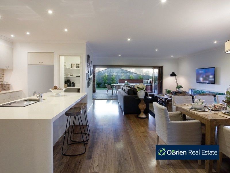 L129 Red Maple Drive, Cranbourne West VIC 3977