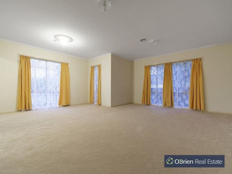 1 Feehan Crescent, Narre Warren South VIC 3805