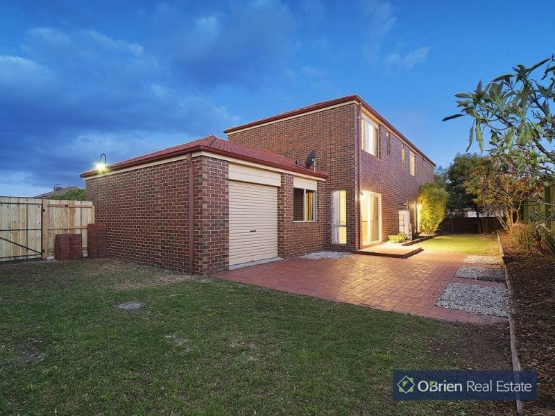 1 Feehan Crescent, Narre Warren South VIC 3805