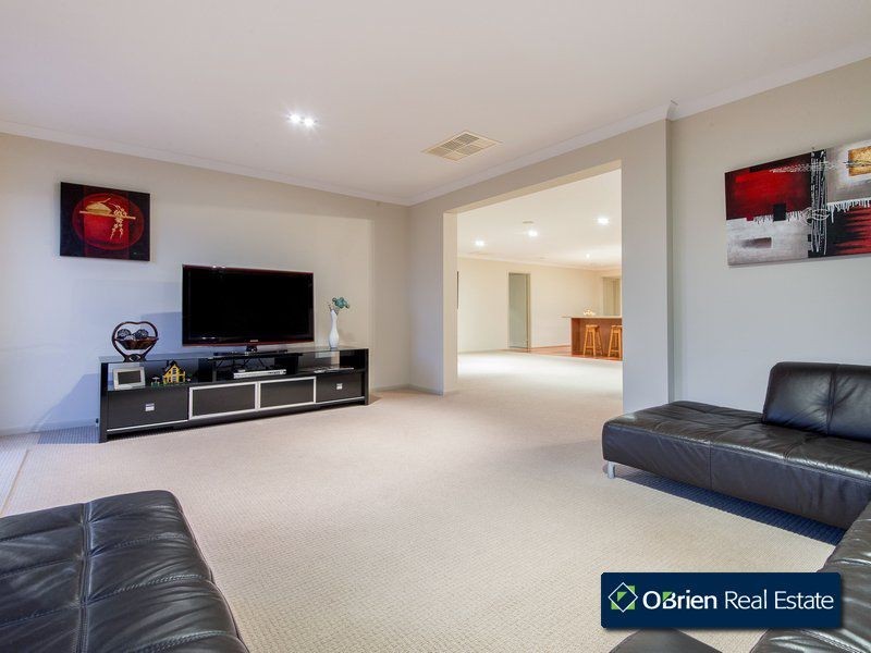 135 Golf Links Road, Berwick VIC 3806