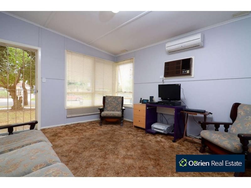 41 Lurline Street, Cranbourne VIC 3977