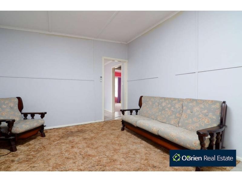 41 Lurline Street, Cranbourne VIC 3977