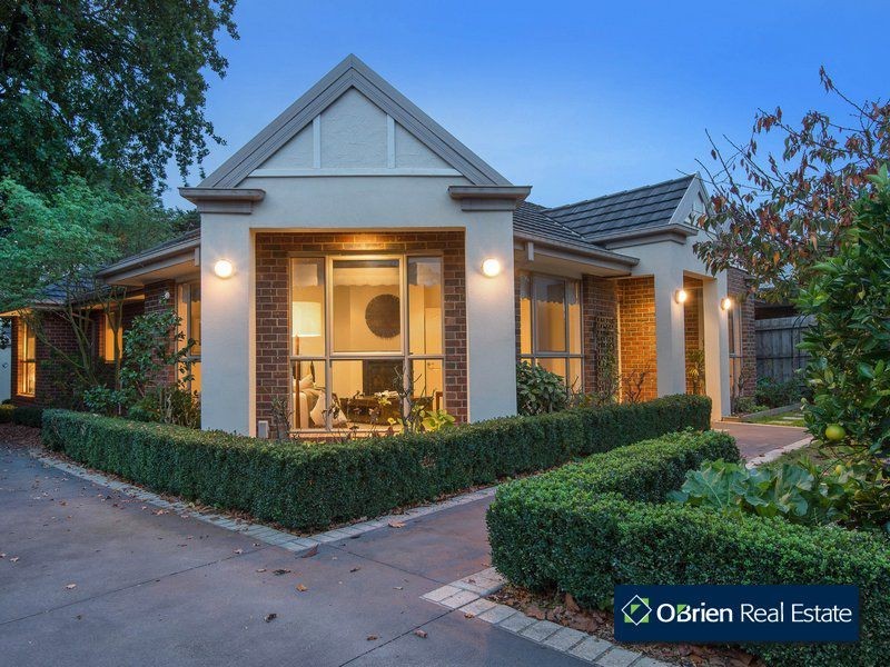 1/49 Lyall Road, Berwick VIC 3806