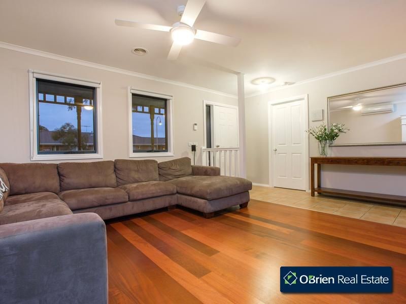 28 Sallybrook Circuit, Narre Warren VIC 3805