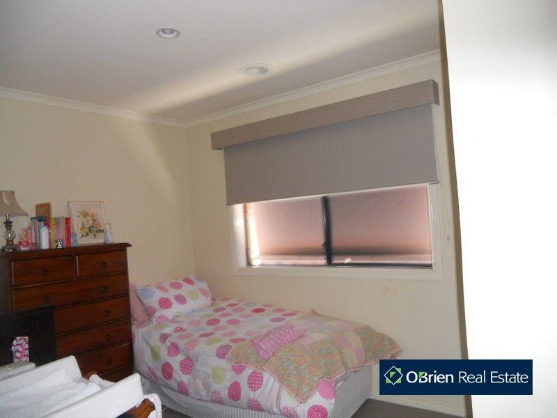 11 Eucumbene Drive, Berwick VIC 3806