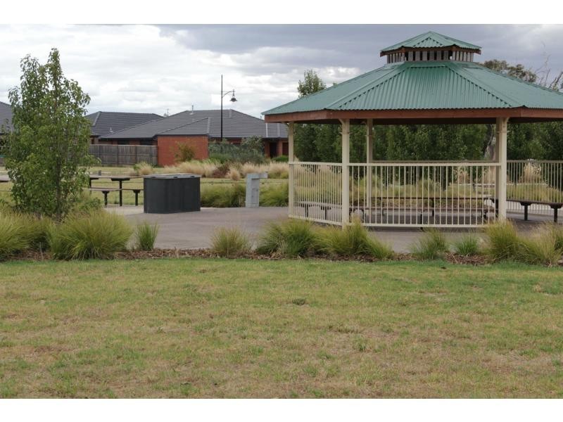 3 Jondarvan Drive, Mernda VIC 3754