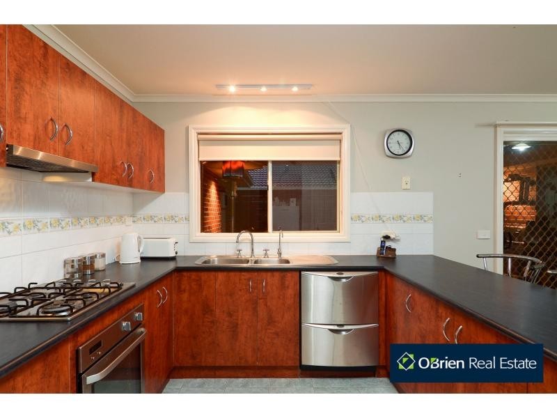 43 Elida Crescent, Narre Warren South VIC 3805