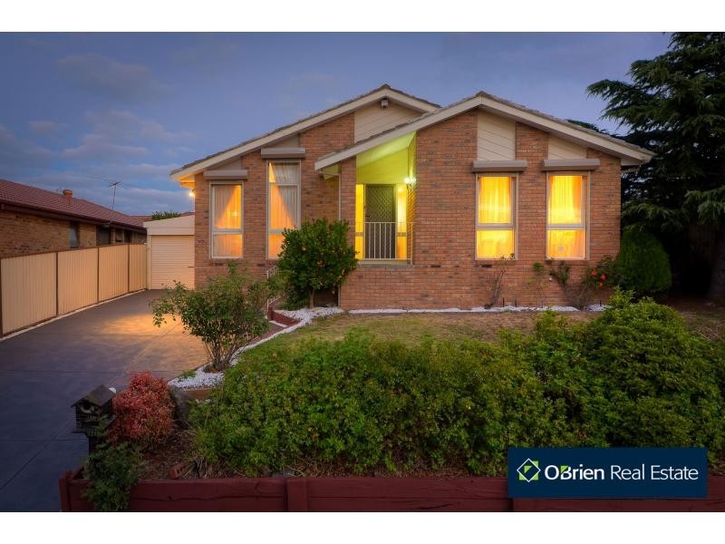 40 Mildura Crescent, Endeavour Hills VIC 3802
