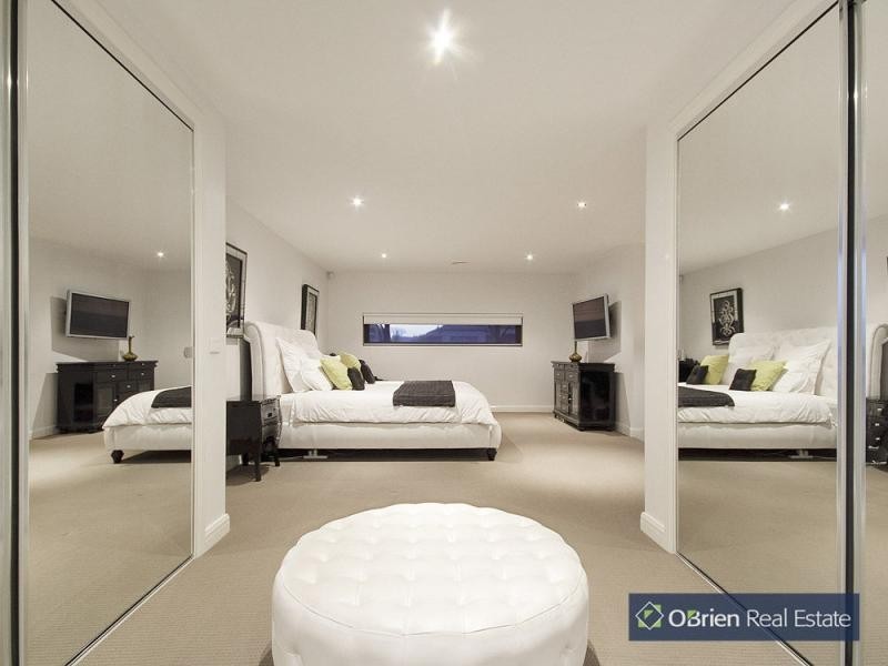 6 Patrick Close, Lyndhurst VIC 3975