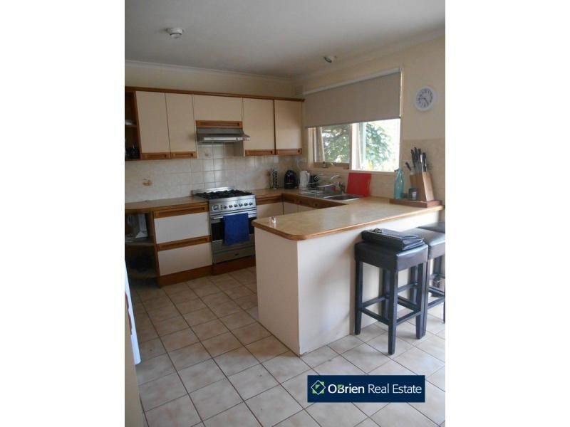 24 Glendoon Road, Junction Village VIC 3977