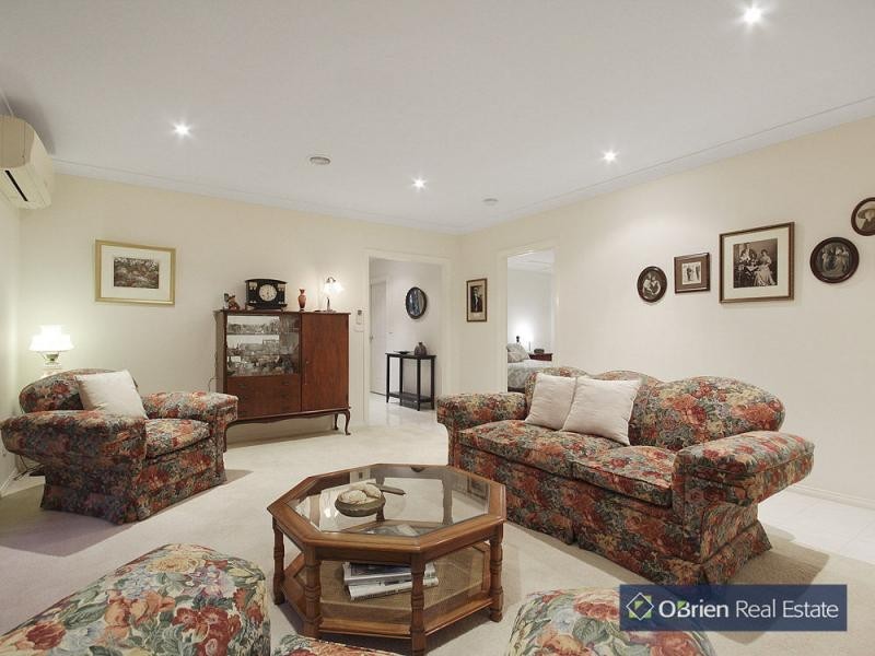 7 Pohlman Close, Pakenham VIC 3810