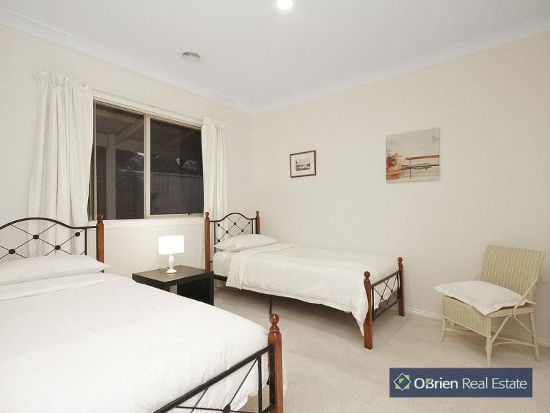 7 Pohlman Close, Pakenham VIC 3810