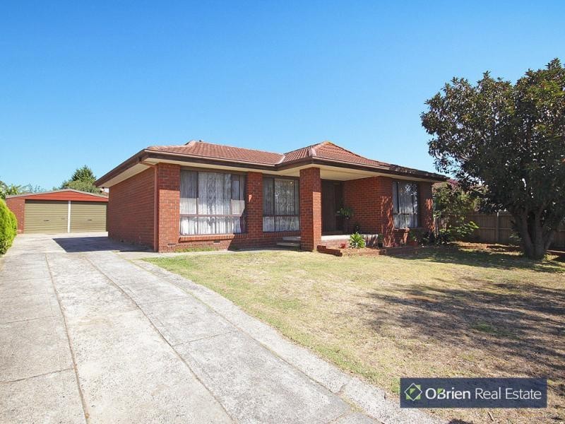 24 Leigh Court, Doveton VIC 3177