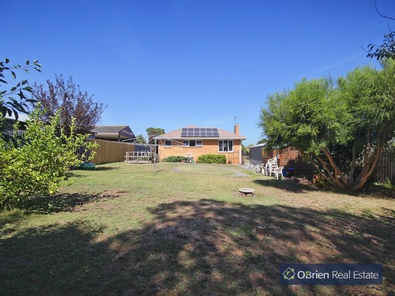 8 Butler Street, Eumemmerring VIC 3177