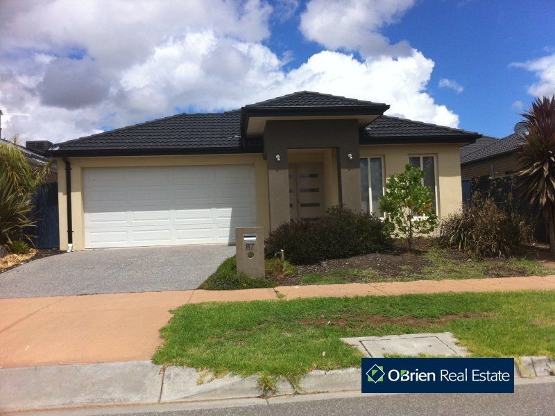 87 The Parkway, Pakenham VIC 3810