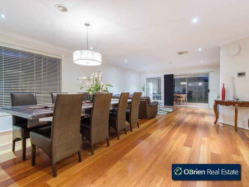 9 Cindy Court, Berwick VIC 3806