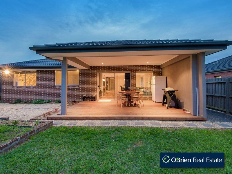 9 Cindy Court, Berwick VIC 3806