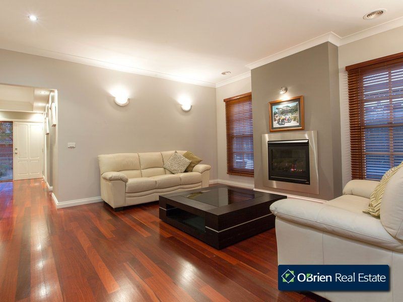 16 Sanctuary Way, Beaconsfield VIC 3807