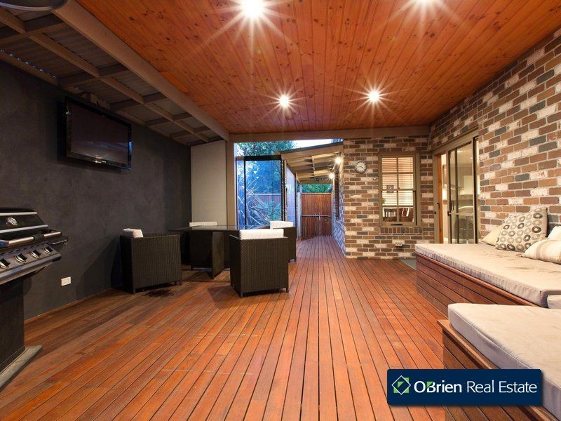 16 Sanctuary Way, Beaconsfield VIC 3807