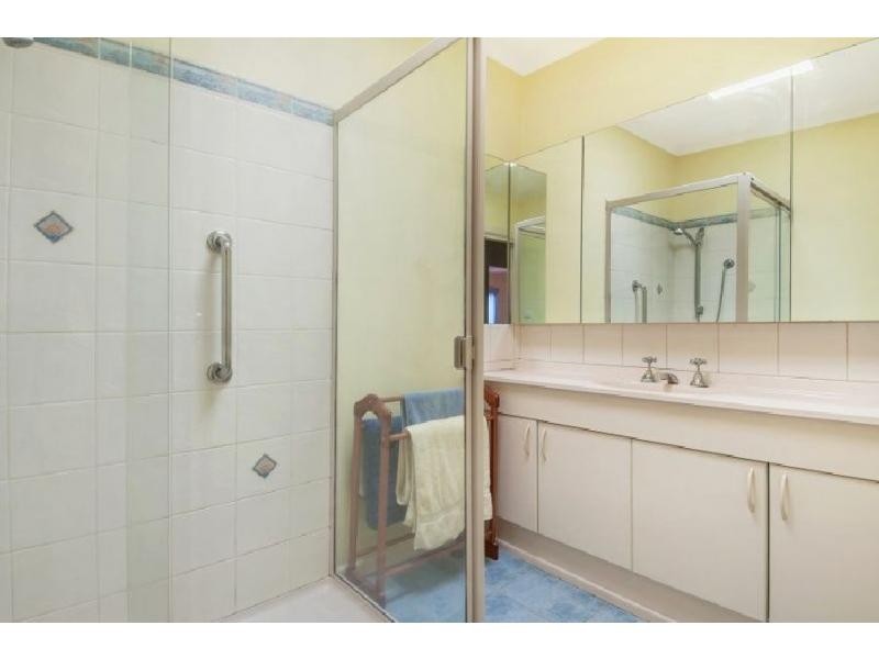 306 Frankston-Dandenong Road, Seaford VIC 3198