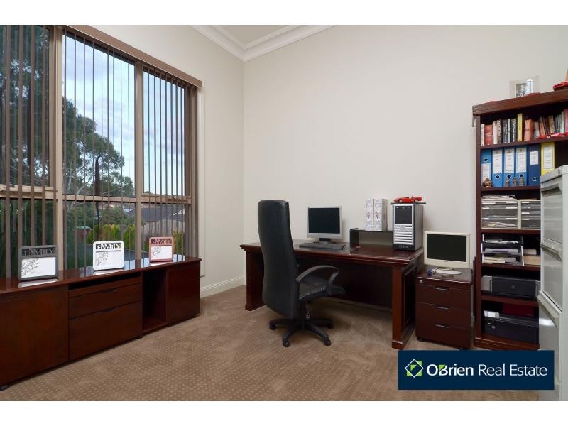 6 Hillside Court, Lysterfield South VIC 3156