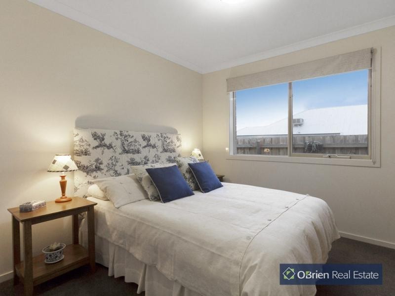 16 Cullen Drive, Lang Lang VIC 3984