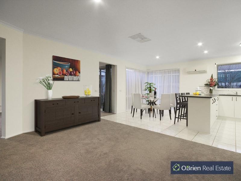 4 Maureen Court, Narre Warren VIC 3805