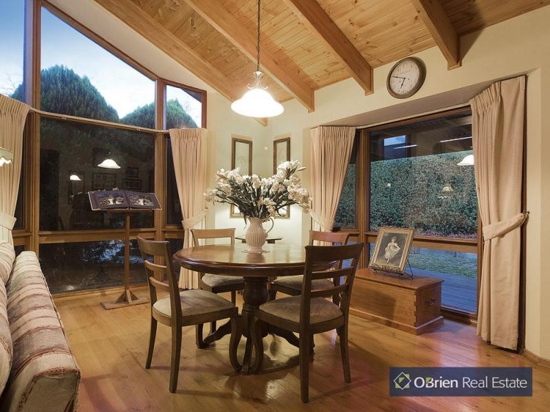 7 Fisher Close, Berwick VIC 3806