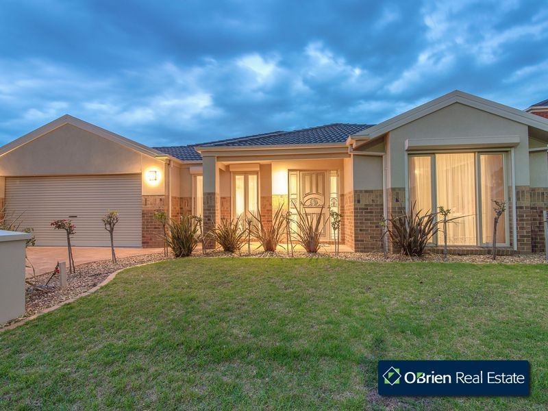 10 Tower Avenue, Narre Warren South VIC 3805