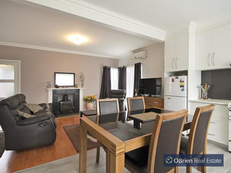7 Pioneer Street, Warragul VIC 3820