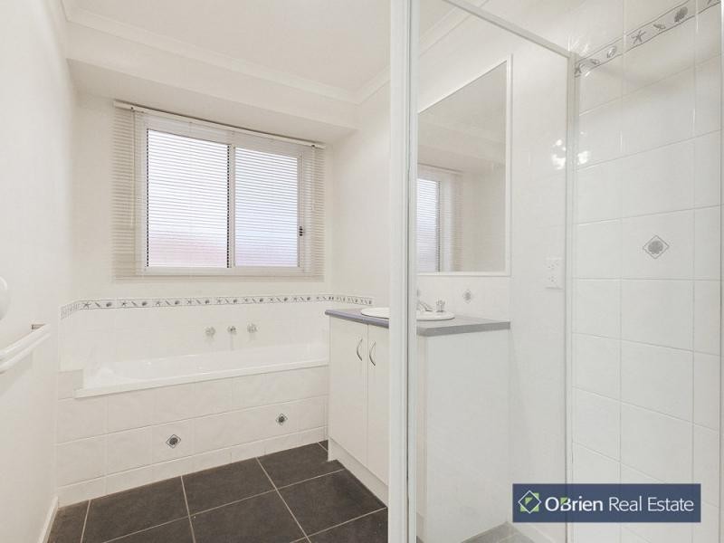 7 Chesil Court, Narre Warren South VIC 3805