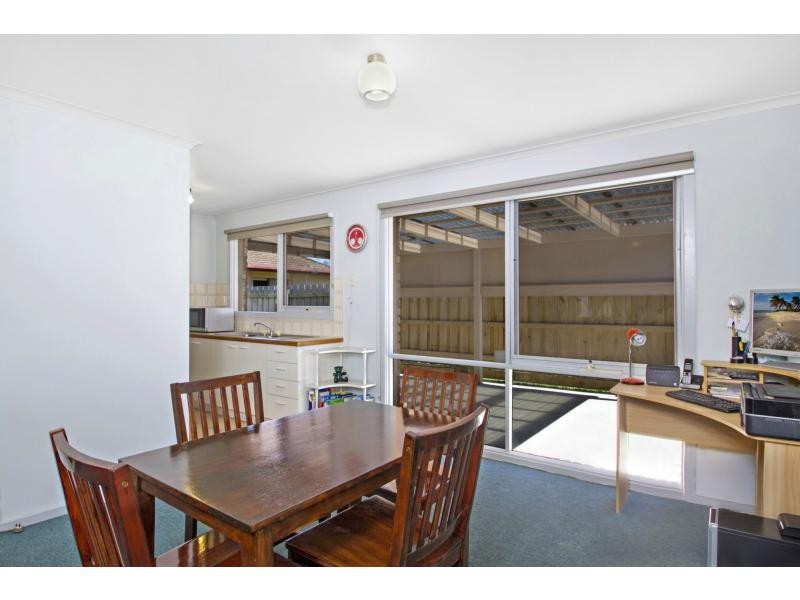 31 Warren Close, Narre Warren VIC 3805