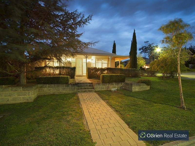 11 Terrace Gardens, Narre Warren South VIC 3805