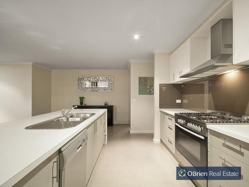 10 Georgia Close, Tooradin VIC 3980