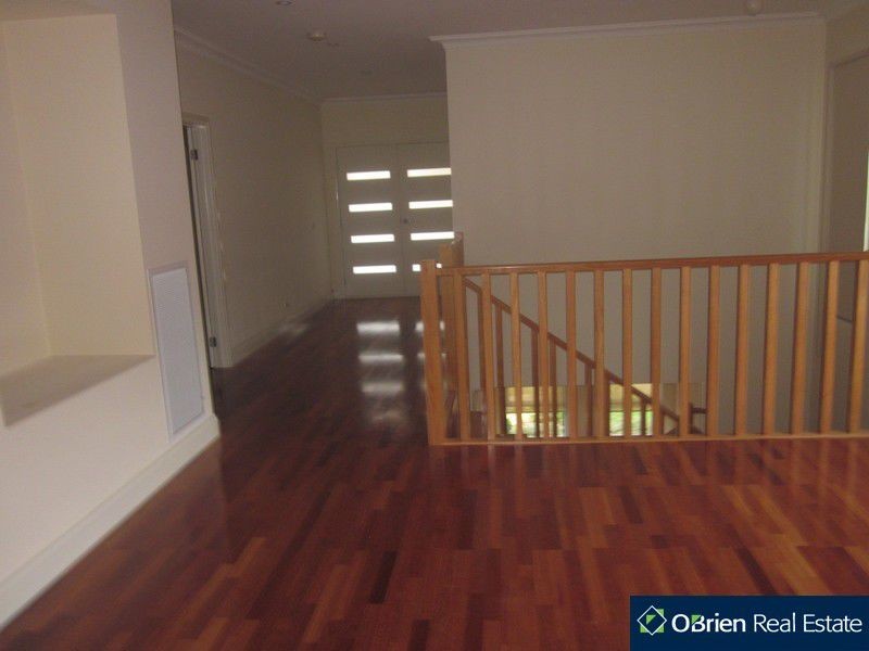 6 Chong Court, Berwick VIC 3806