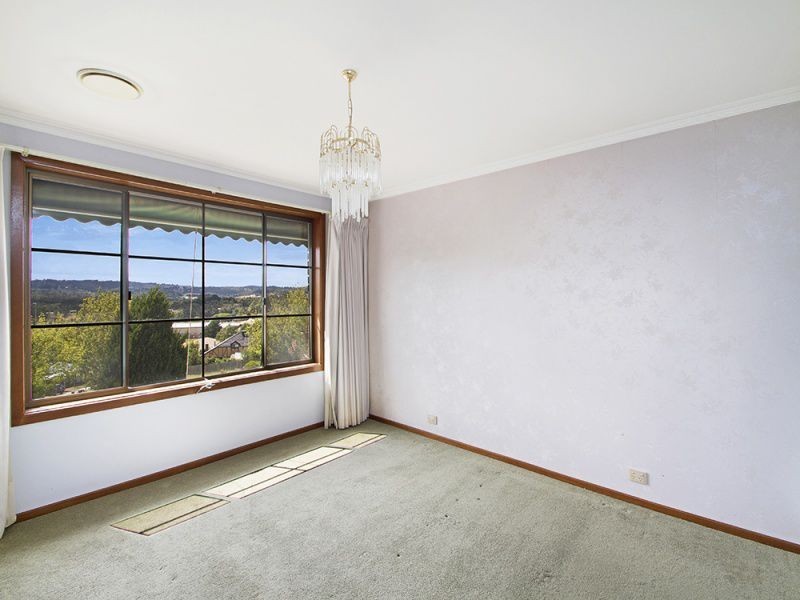 6 Bettina Court, Berwick VIC 3806