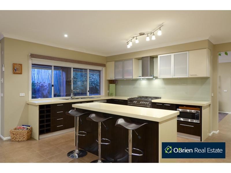 17 Caribbean Pine Court, Lyndhurst VIC 3975