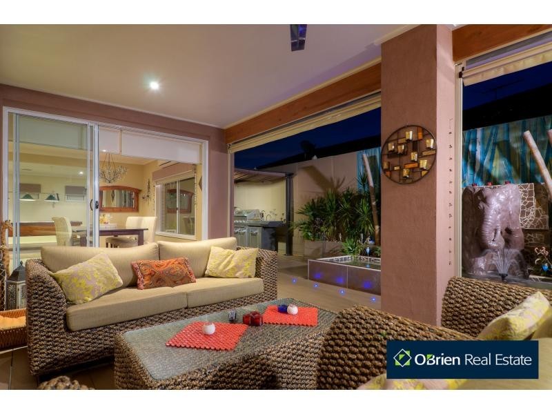 17 Caribbean Pine Court, Lyndhurst VIC 3975