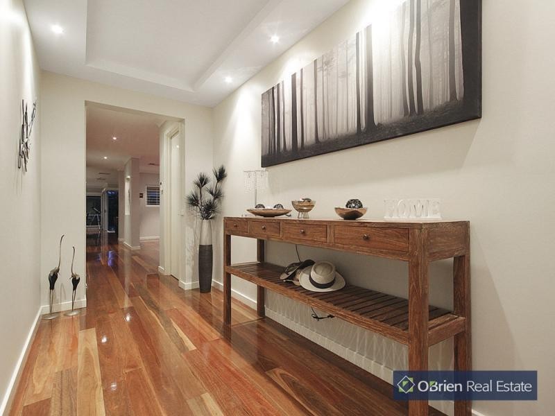 68 Arena Parade, Officer VIC 3809