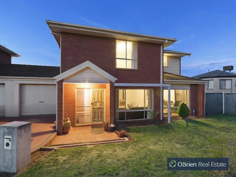 2A Carnation Court, Endeavour Hills VIC 3802