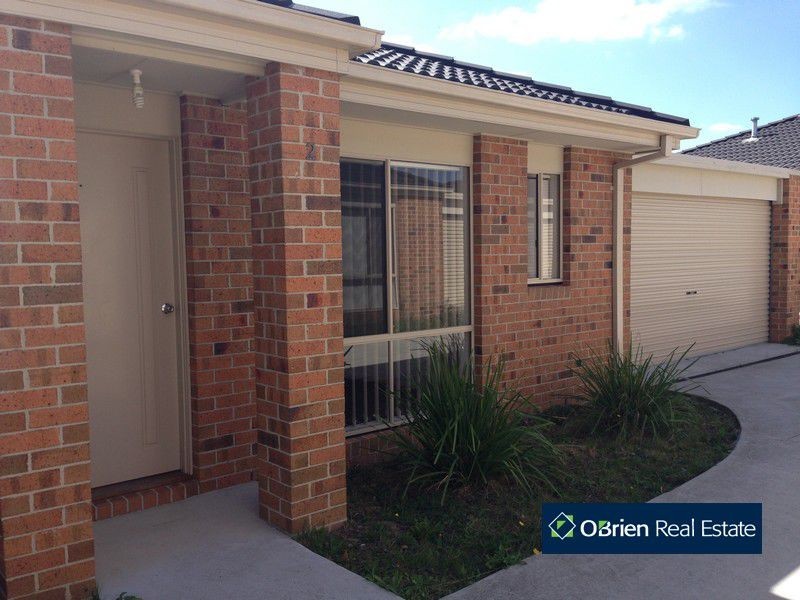 2/6-8 Murray Court, Cranbourne VIC 3977