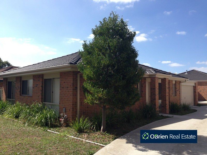 2/6-8 Murray Court, Cranbourne VIC 3977