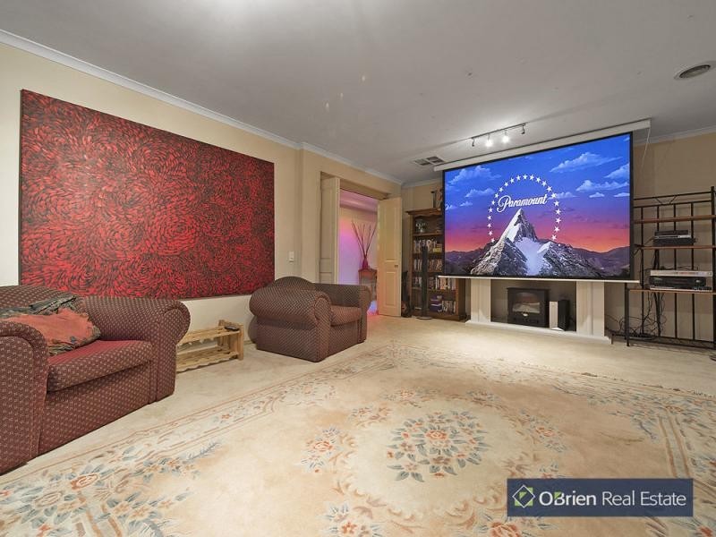 3 Ormiston Place, Narre Warren South VIC 3805