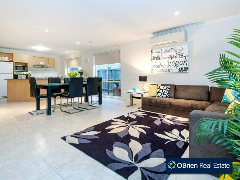 10 Royal Court, Narre Warren South VIC 3805