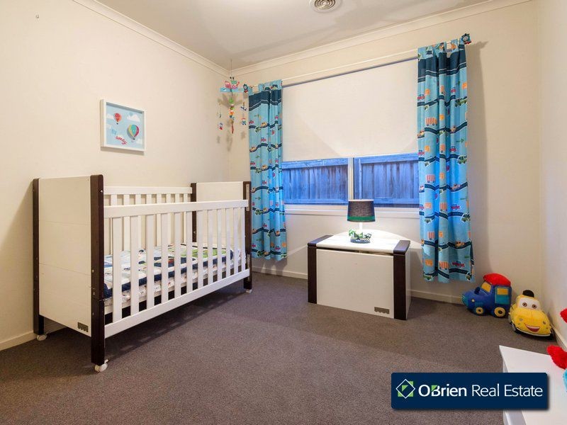 10 Royal Court, Narre Warren South VIC 3805