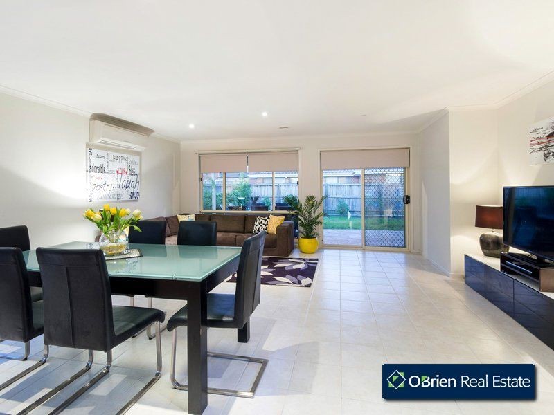 10 Royal Court, Narre Warren South VIC 3805