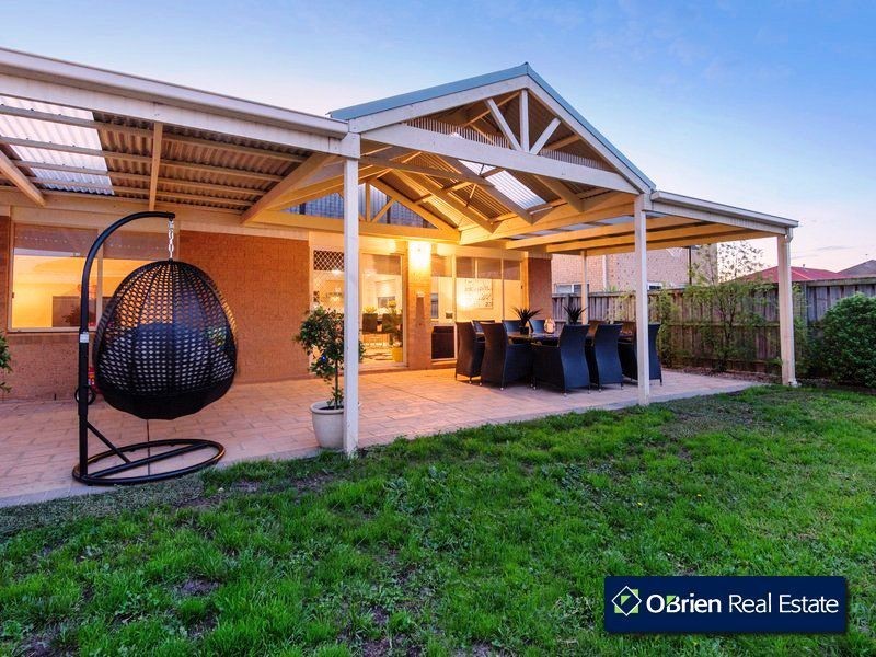 10 Royal Court, Narre Warren South VIC 3805