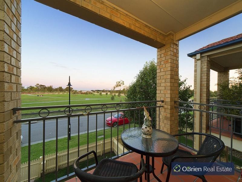 91 Golden Grove Drive, Narre Warren South VIC 3805