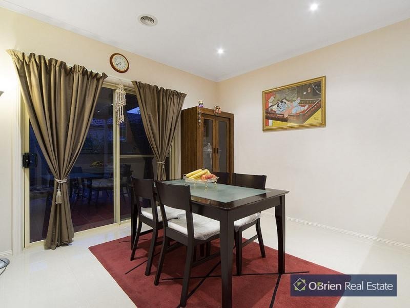 91 Golden Grove Drive, Narre Warren South VIC 3805
